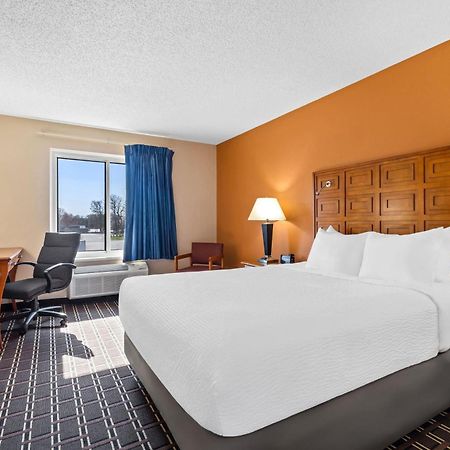 Days Inn By Wyndham Black River Falls - Access To Atv Trail Eksteriør billede